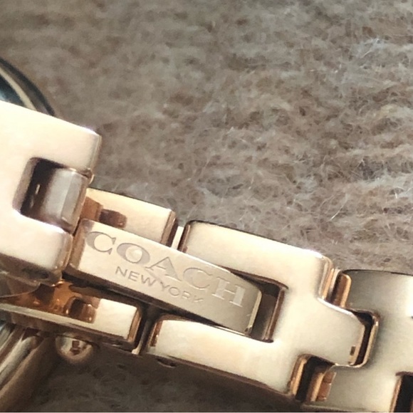 Coach Watch - Picture 5 of 7